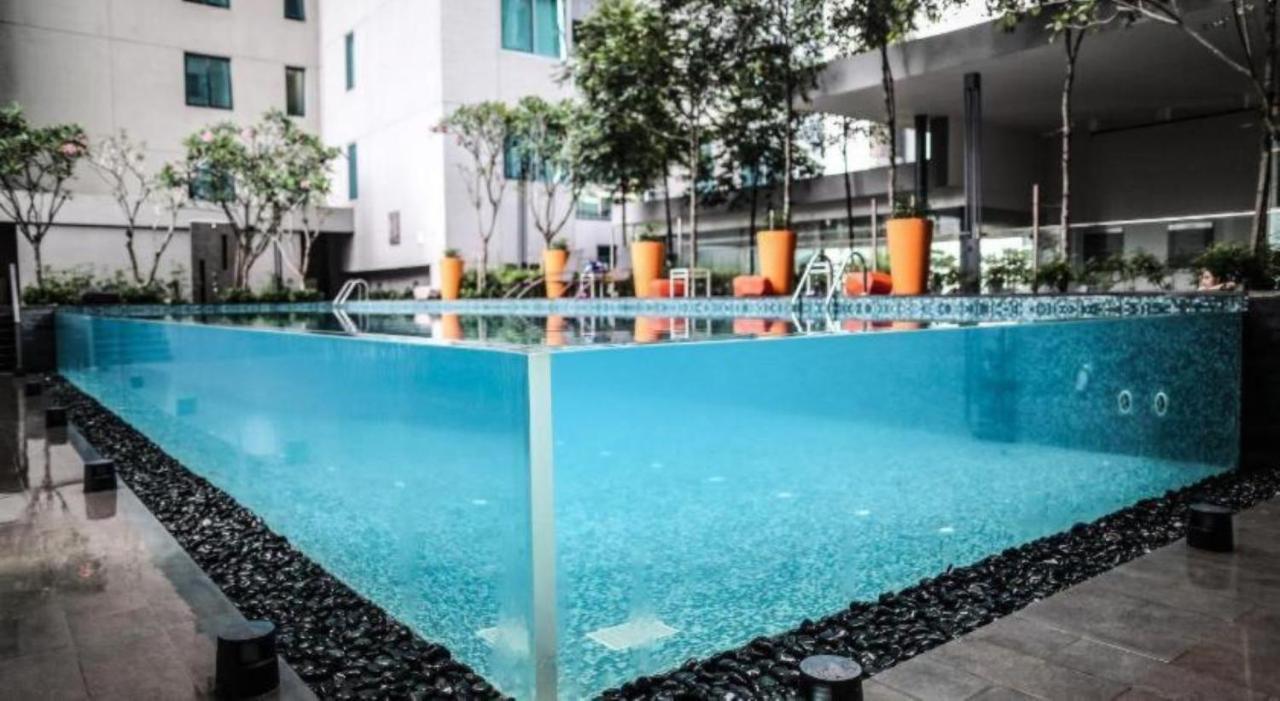 Mercu Summer Suites Klcc By Sweet Home Kuala Lumpur Exterior foto