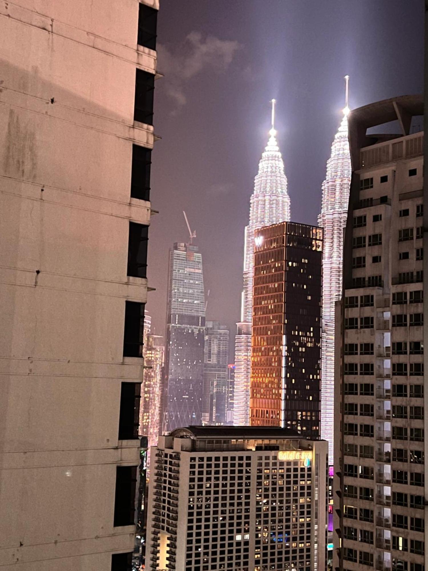 Mercu Summer Suites Klcc By Sweet Home Kuala Lumpur Exterior foto